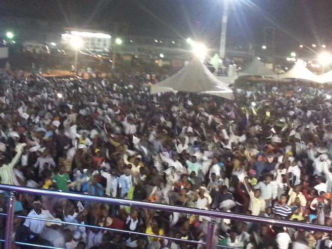 ../previews/007-AFRIKA-1-2013 270.jpg.medium.jpeg