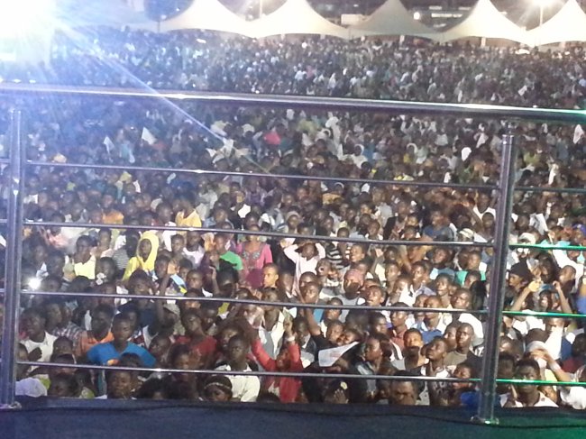 ../previews/012-AFRIKA-1-2013 323.jpg.medium.jpeg