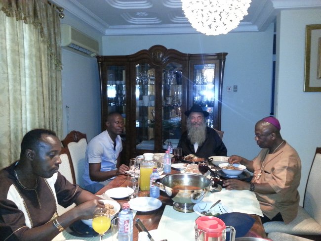 ../previews/089-AFRIKA-1-2013 1060.jpg.medium.jpeg