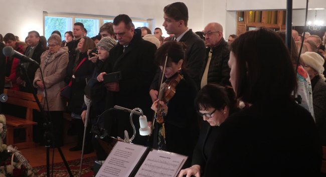 ../previews/005-Beerdigung Rabbi Benjamin 6.png.medium.jpeg