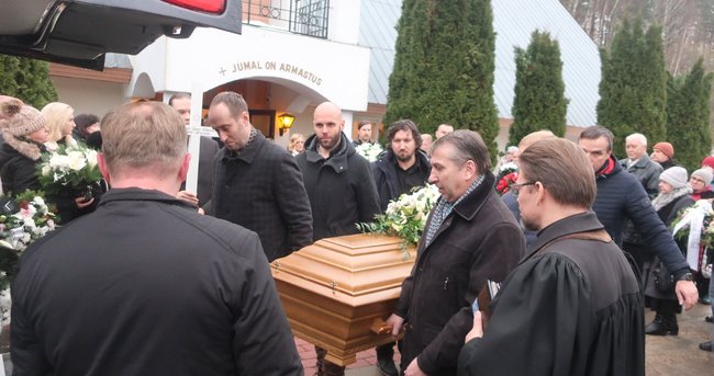 ../previews/021-Beerdigung Rabbi Benjamin 22.png.medium.jpeg